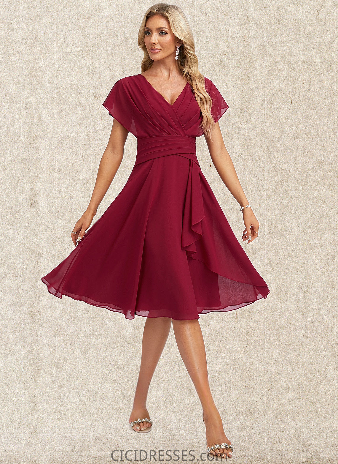 Diamond A-line V-Neck Knee-Length Chiffon Homecoming Dress With Ruffle CIC8P0025716