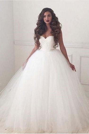 2024 Newly Sweetheart Lace Up Back Tulle Ball Gown Wedding Dresses