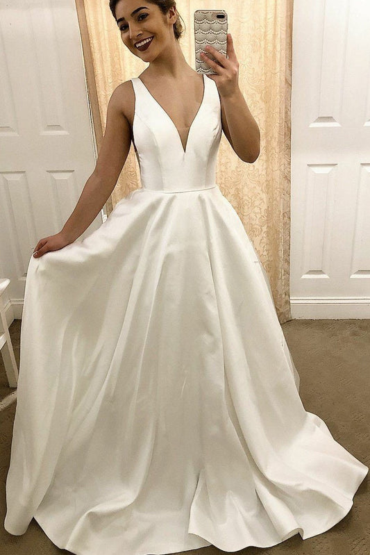 2024 Classic A Line Satin V Neck Ivory Sleeveless Wedding Dresses