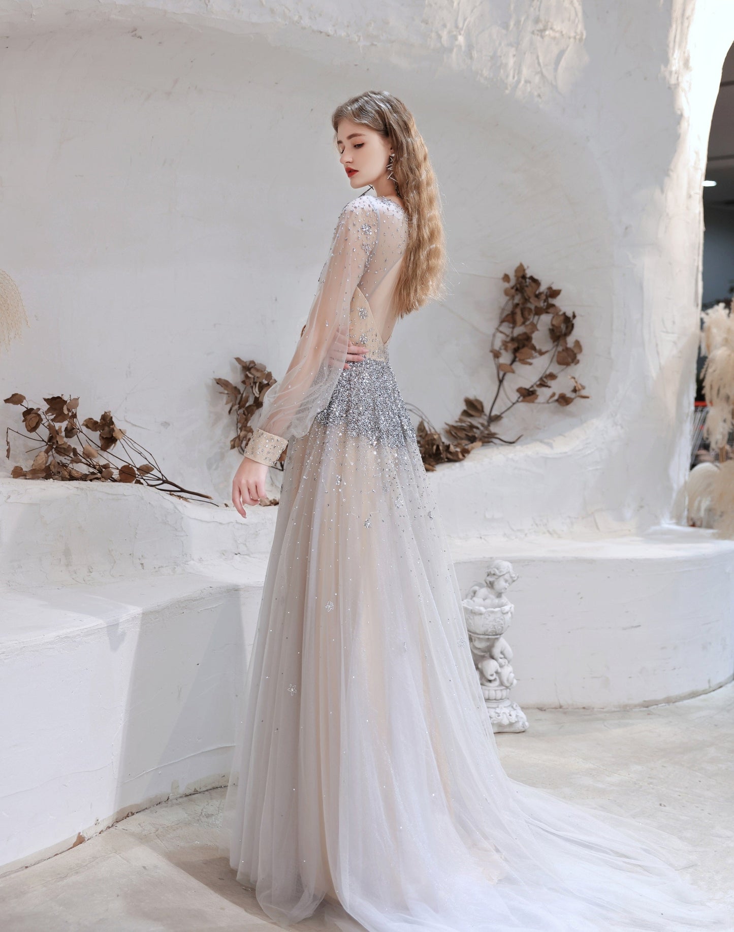 Champagne Prom Dresses Tulle Beading Luxury V-Neck Long Sleeves Evening Dress 2024 Long Evening Party Dresses Women robe de luxe femme Backless A-Line Prom Gown