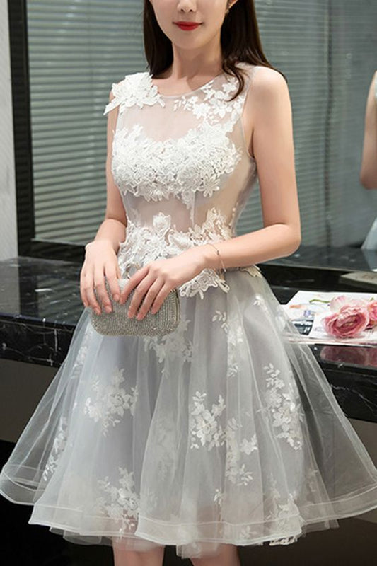 Princess/A-Line Jewel Sleeveless Light Gray Tulle Homecoming/Prom Dresses with Appliques