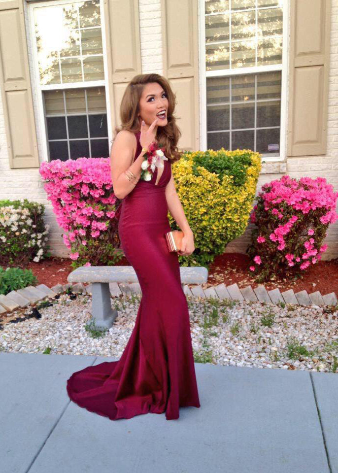 2024 Gorgeous Red V Neck Open Back Mermaid Satin Prom Dresses