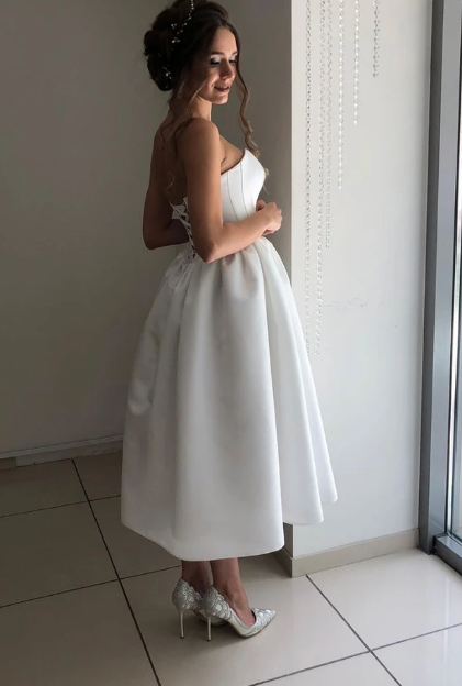 SIMPLE WHITE SWEETHEART SATIN SHORT BRIDESMAID DRESS WHITE PROM DRESS CD10789