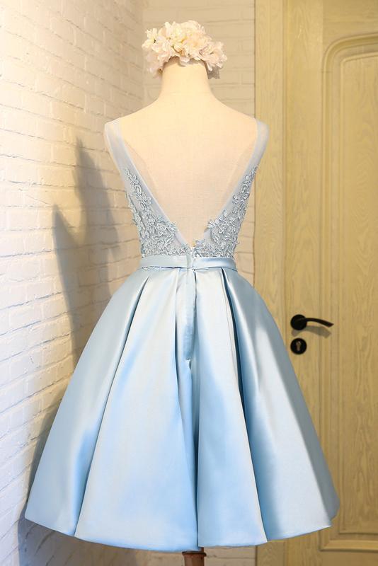 Sky Blue A-Line V-Neck Short Prom Dresses Appliques Lace Homecoming Dresses