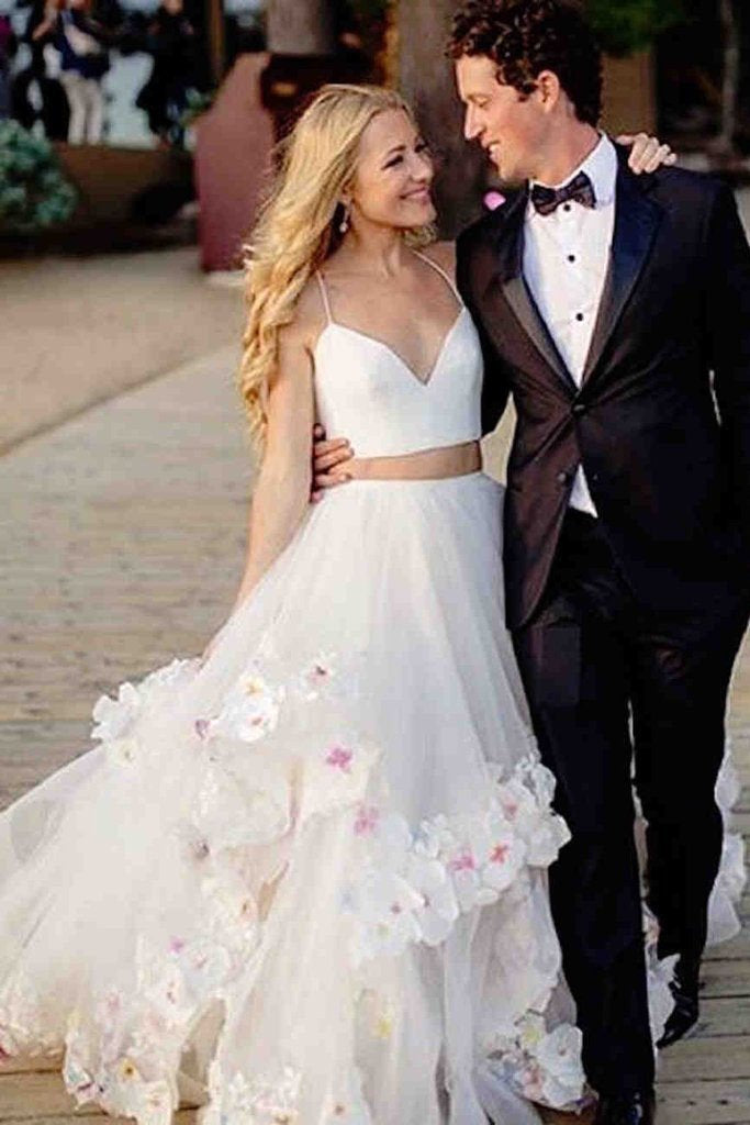 Stylish A-Line Two Piece Spaghetti Straps V-Neck Tulle Long Wedding Dresses with Flowers