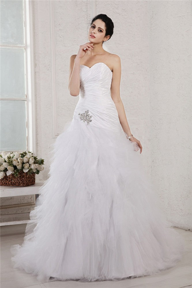 A-Line/Princess Sweetheart Sleeveless Applique Long Taffeta Net Wedding Dresses CICIP0006824