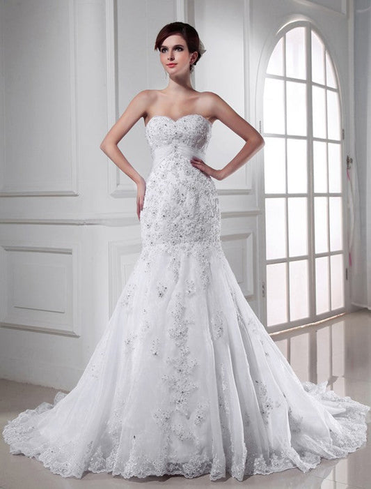 Trumpet/Mermaid Beading Sweetheart Sleeveless Applique Organza Wedding Dresses CICIP0006587