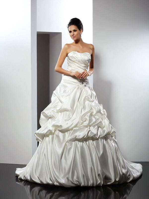 Ball Gown Sweetheart Sleeveless Long Satin Wedding Dresses CICIP0006898