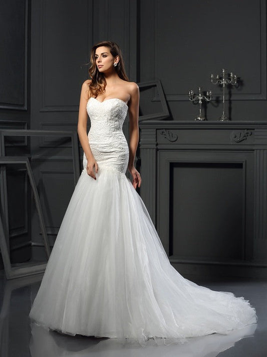 Trumpet/Mermaid Sweetheart Applique Sleeveless Long Tulle Wedding Dresses CICIP0006386