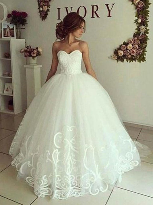 Ball Gown Sweetheart Floor-Length Tulle Applique Sleeveless Wedding Dresses CICIP0006958