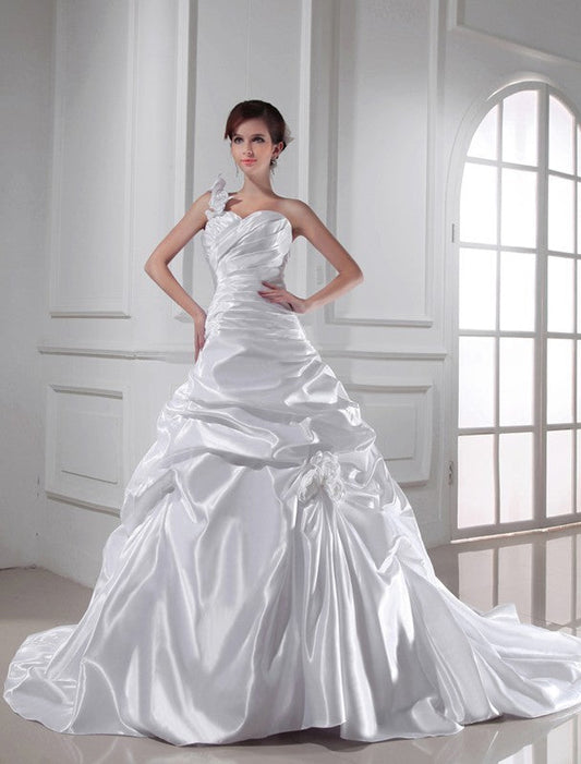 A-Line/Princess One-shoulder Sweetheart Sleeveless Long Pleats Elastic Woven Satin Wedding Dresses CICIP0006892