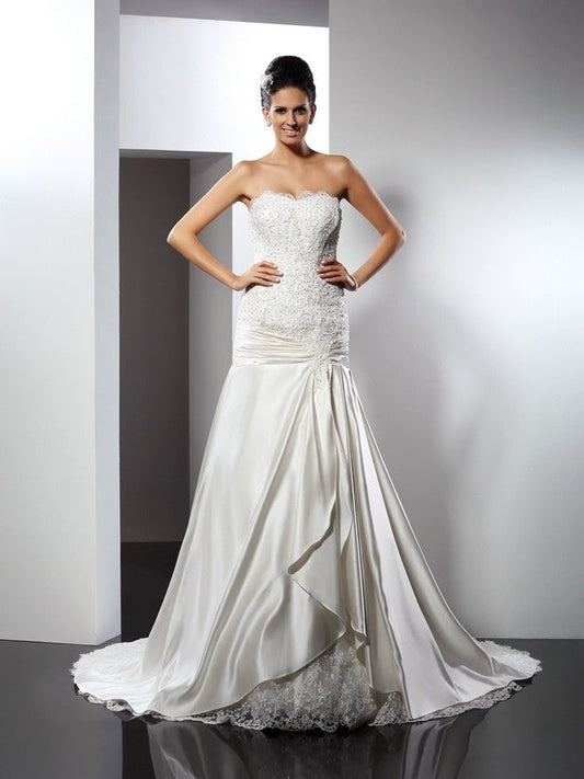 Trumpet/Mermaid Sweetheart Applique Sleeveless Long Satin Wedding Dresses CICIP0006815