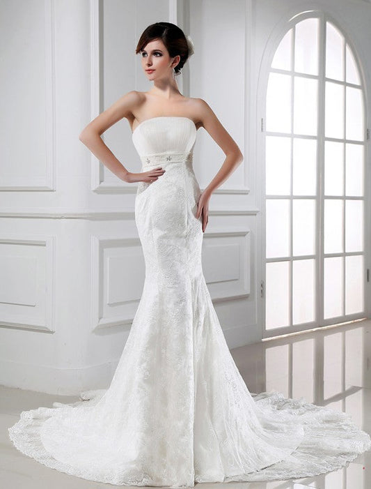 Trumpet/Mermaid Beading Strapless Sleeveless Lace Tulle Wedding Dresses CICIP0006936