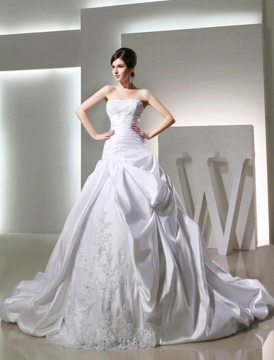 Ball Gown Beading Long Satin Strapless Sleeveless Wedding Dresses CICIP0006895