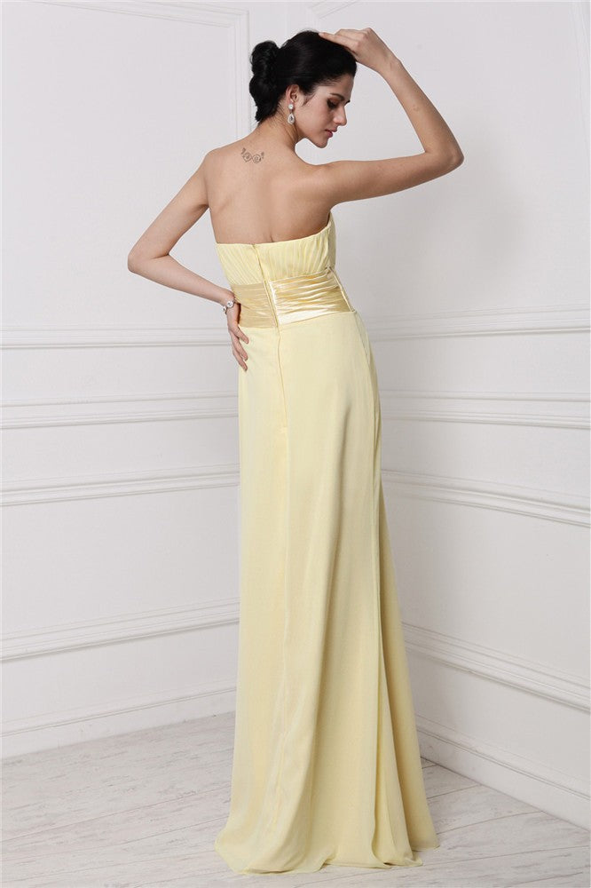 Sheath/Column Strapless Sleeveless Pleats Hand-Made Flower Long Chiffon Bridesmaid Dresses CICIP0005852