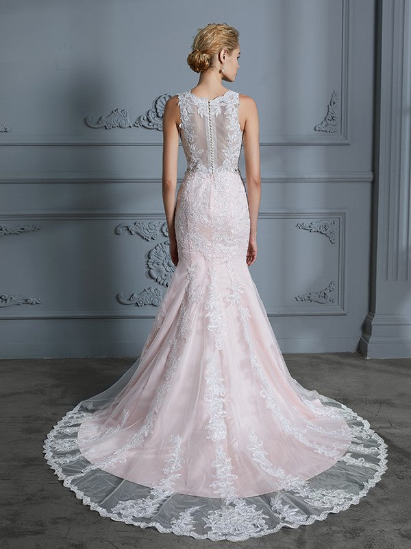 Trumpet/Mermaid V-neck Sleeveless Applique Tulle Court Train Wedding Dresses CICIP0006470