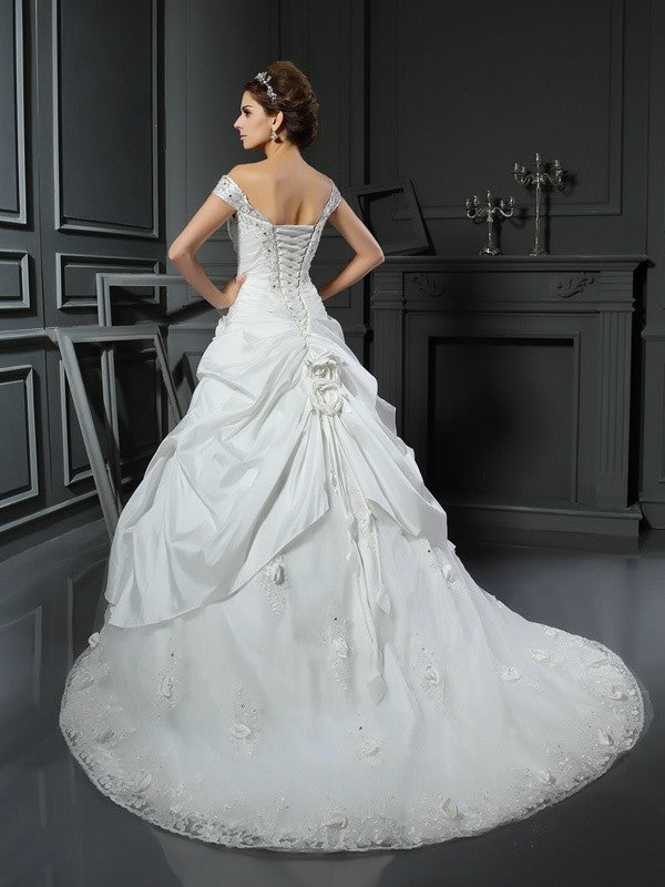 Ball Gown Off-the-Shoulder Hand-Made Flower Sleeveless Long Satin Wedding Dresses CICIP0006478