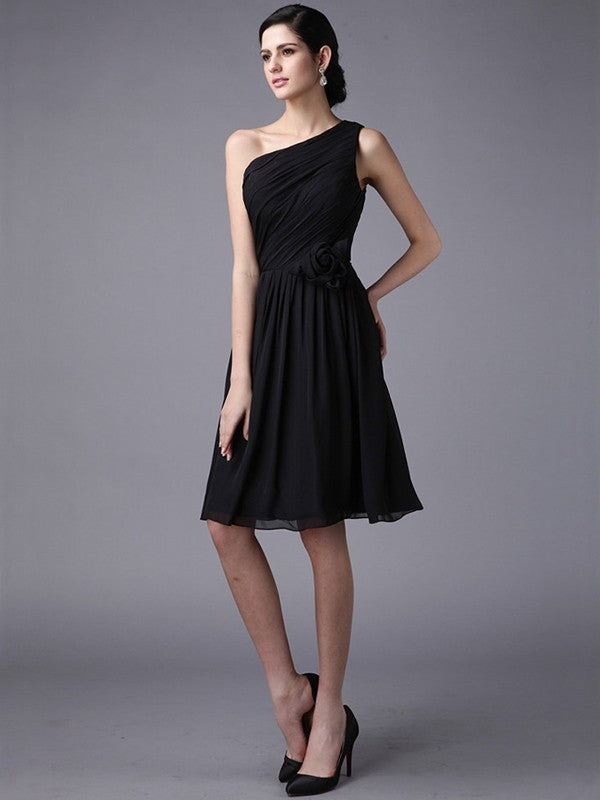 Sheath/Column One-Shoulder Sleeveless Pleats Short Chiffon Bridesmaid Dresses CICIP0005846