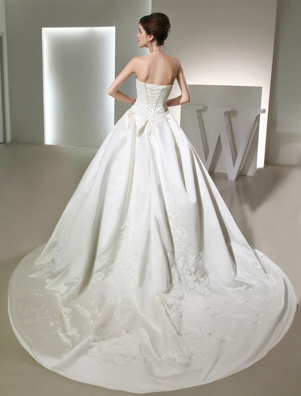 Ball Gown Beading Long Strapless Sleeveless Satin Wedding Dresses CICIP0006927