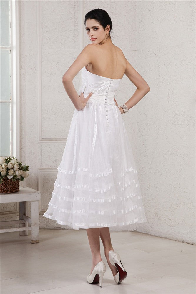 A-Line/Princess Strapless Sleeveless Hand-Made Flower Pleats Short Organza Taffeta Wedding Dresses CICIP0006910