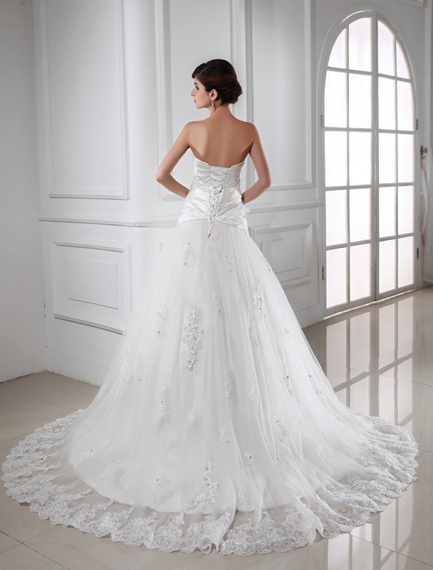 A-Line/Princess Beading Applique Sweetheart Sleeveless Satin Tulle Wedding Dresses CICIP0006860