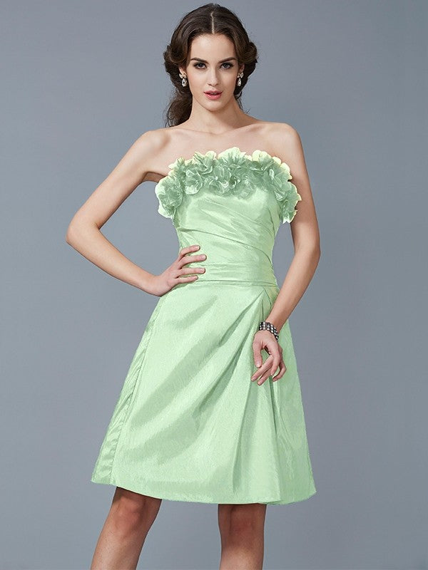 Sheath/Column Strapless Sleeveless Hand-Made Flower Short Taffeta Bridesmaid Dresses CICIP0005868