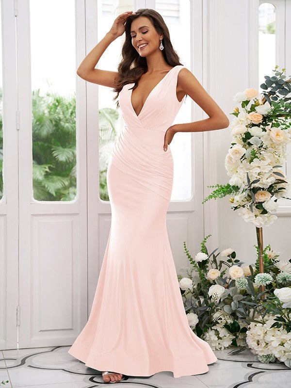 Trumpet/Mermaid Jersey Ruched V-neck Sleeveless Sweep/Brush Train Bridesmaid Dresses CICIP0004902