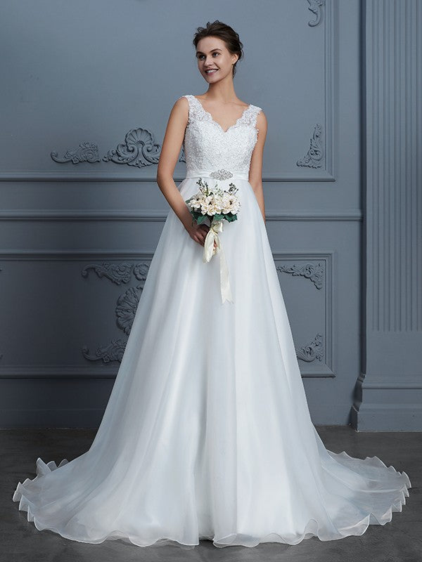 A-Line/Princess V-neck Sleeveless Floor-Length Lace Chiffon Wedding Dresses CICIP0006395