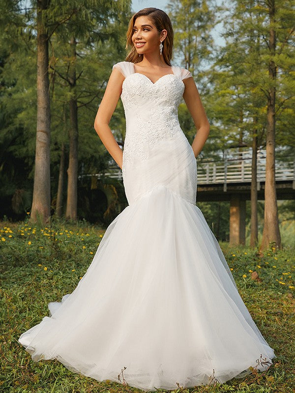 Trumpet/Mermaid Tulle Applique Sweetheart Sleeveless Sweep/Brush Train Wedding Dresses CICIP0006506