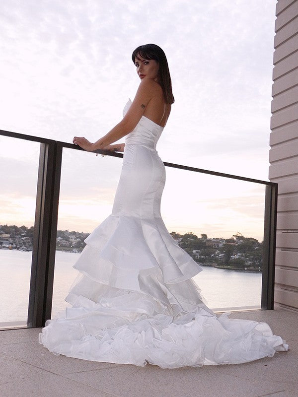 Trumpet/Mermaid Satin Sweetheart Sleeveless Layers Sweep/Brush Train Wedding Dresses CICIP0006372