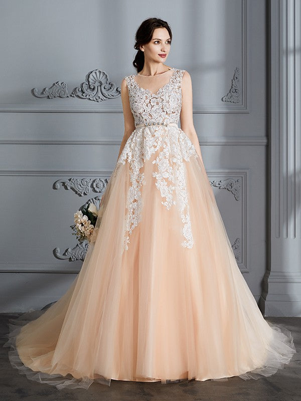 Ball Gown Scoop Sleeveless Court Train Tulle Wedding Dresses CICIP0006564