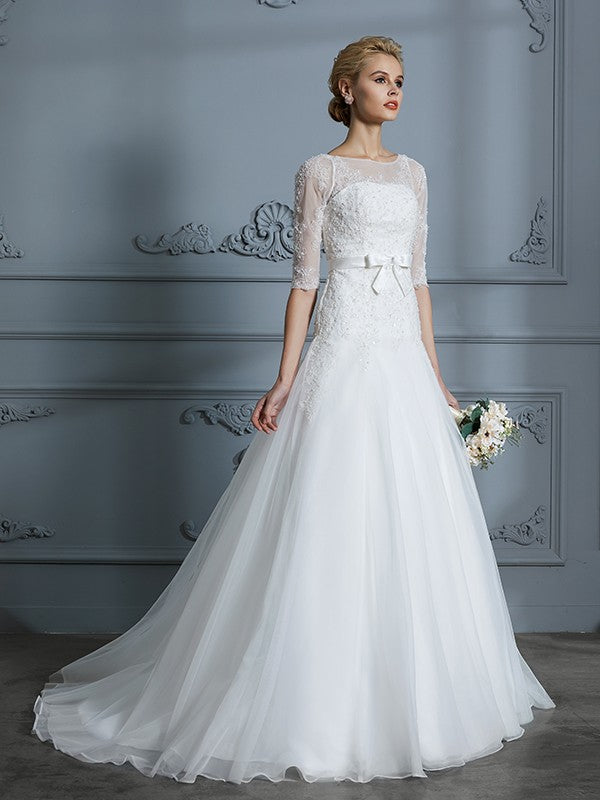 A-Line/Princess 1/2 Sleeves Scoop Lace Court Train Tulle Wedding Dresses CICIP0006509