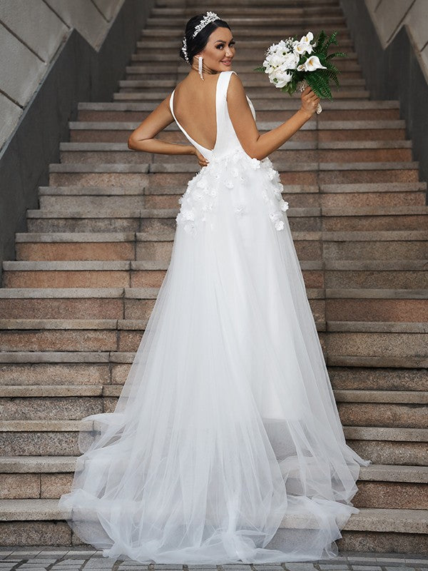 A-Line/Princess Tulle Applique V-neck Sleeveless Sweep/Brush Train Wedding Dresses CICIP0006400