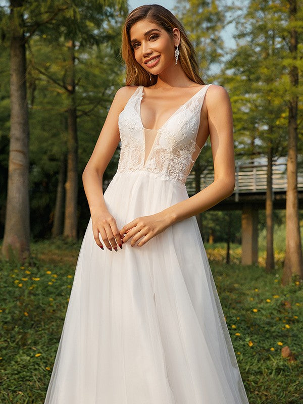 A-Line/Princess Tulle Applique V-neck Sleeveless Sweep/Brush Train Wedding Dresses CICIP0006365