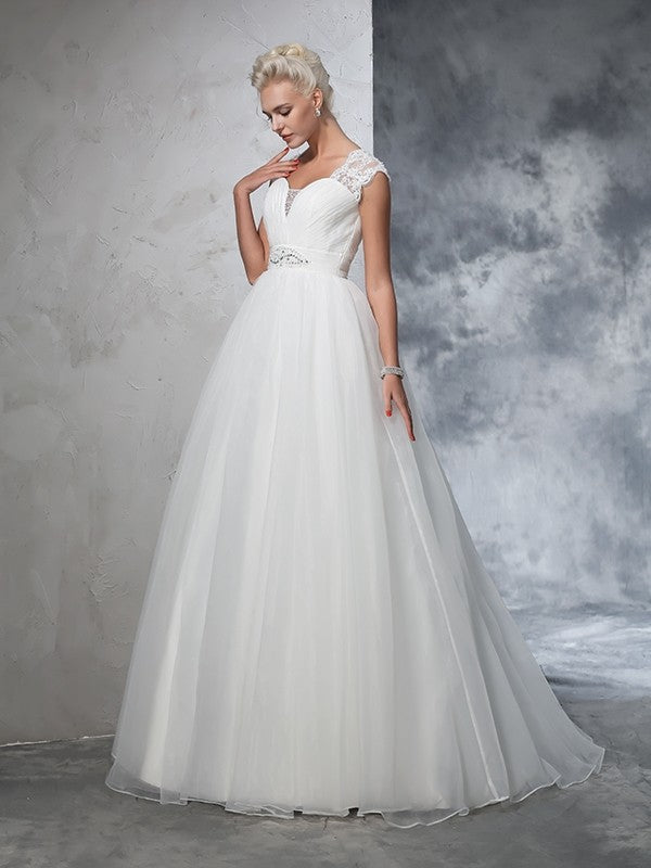 Ball Gown Sweetheart Ruched Sleeveless Long Tulle Wedding Dresses CICIP0006724