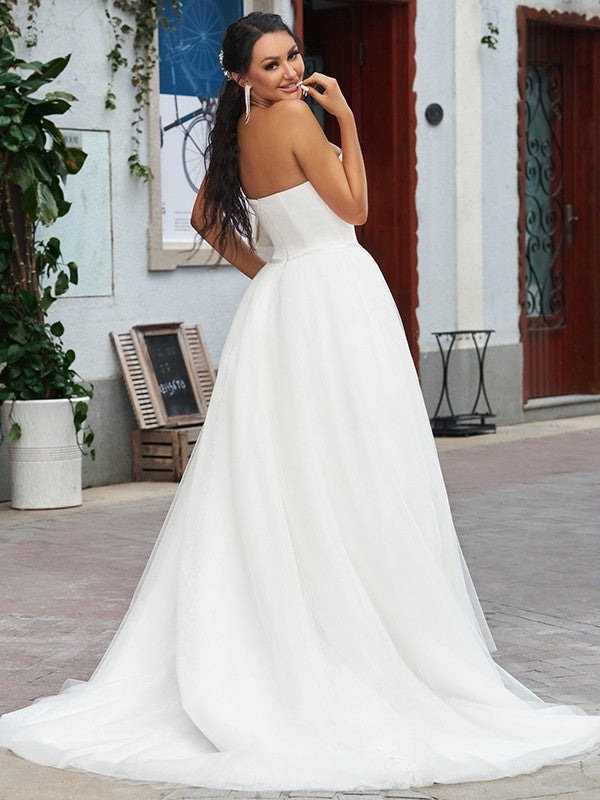 A-Line/Princess Lace Ruffles Sweetheart Sleeveless Sweep/Brush Train Wedding Dresses CICIP0006517