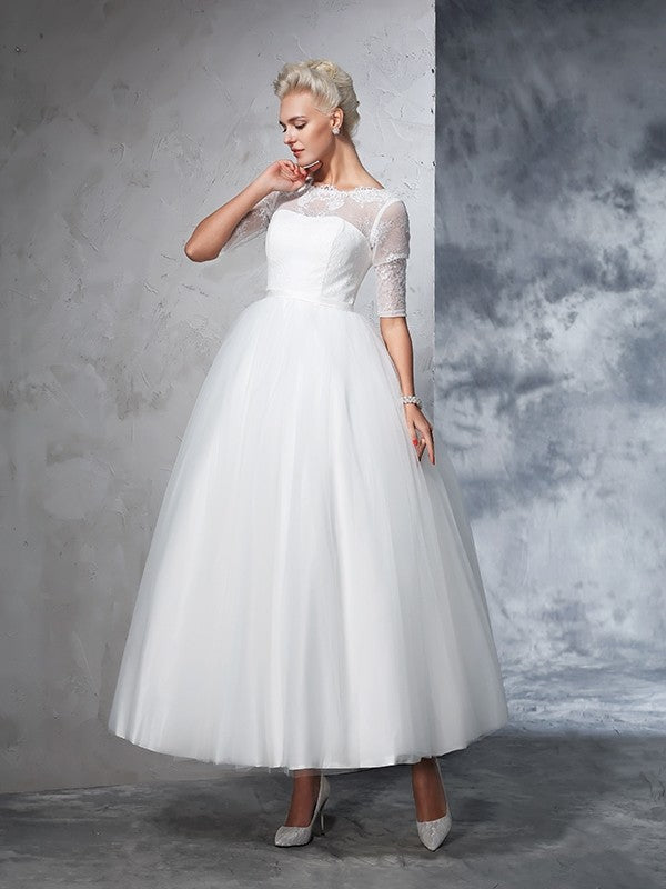 Ball Gown Bateau Lace 1/2 Sleeves Long Net Wedding Dresses CICIP0006343