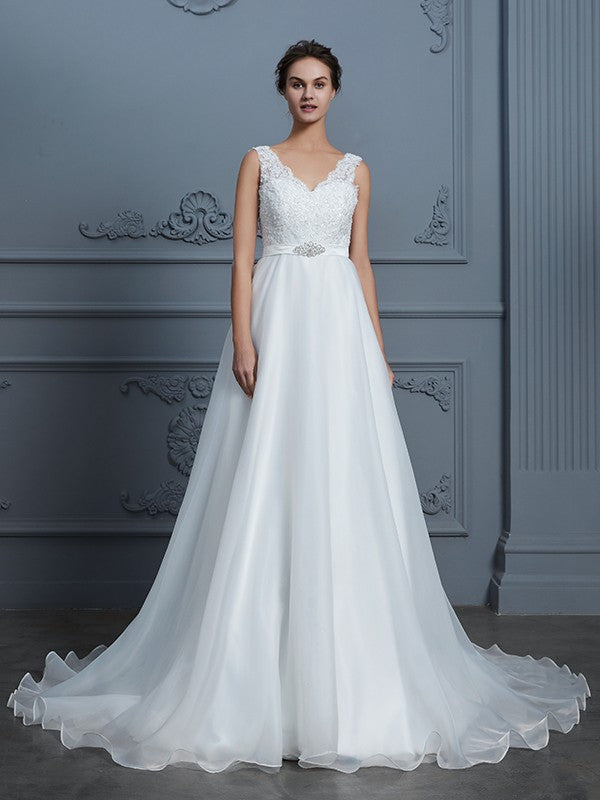 A-Line/Princess V-neck Sleeveless Floor-Length Lace Chiffon Wedding Dresses CICIP0006395