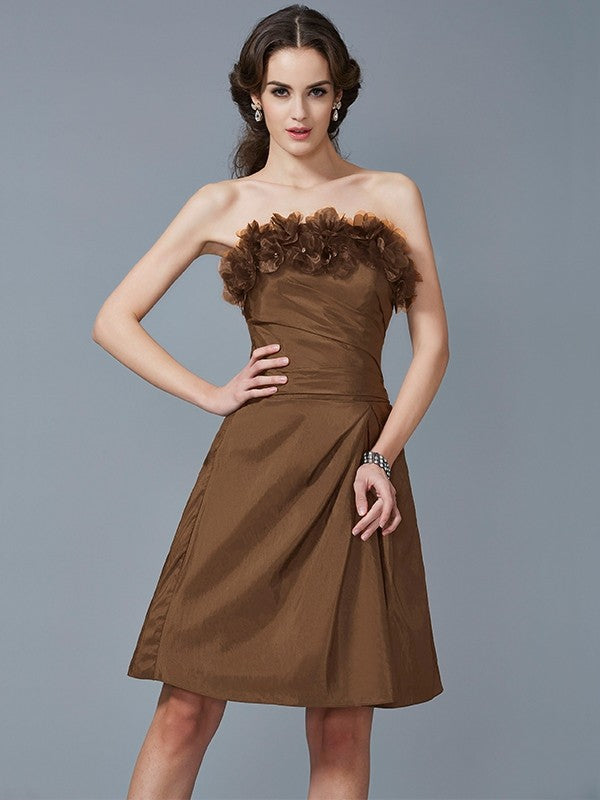 Sheath/Column Strapless Sleeveless Hand-Made Flower Short Taffeta Bridesmaid Dresses CICIP0005868