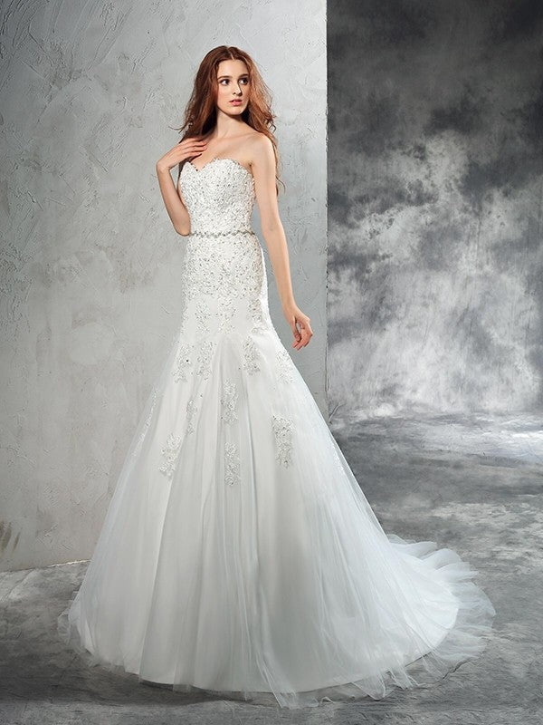 Sheath/Column Sweetheart Applique Sleeveless Long Satin Wedding Dresses CICIP0006806