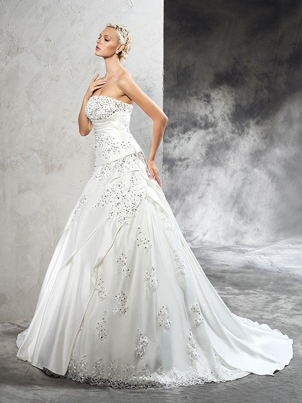 Ball Gown Strapless Beading Sleeveless Long Satin Wedding Dresses CICIP0006385