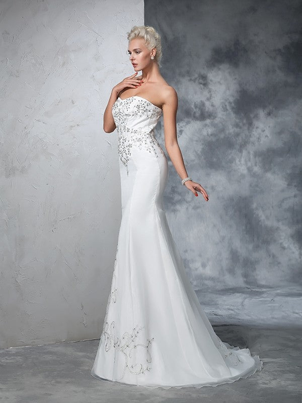 Trumpet/Mermaid Sweetheart Beading Sleeveless Long Satin Wedding Dresses CICIP0006464