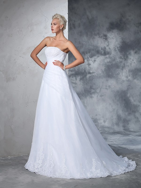 Ball Gown Strapless Applique Sleeveless Long Net Wedding Dresses CICIP0006792