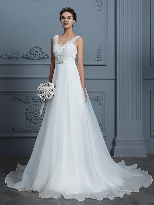 A-Line/Princess V-neck Sleeveless Floor-Length Lace Chiffon Wedding Dresses CICIP0006395