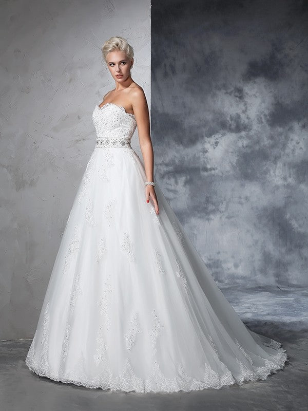 Ball Gown Sweetheart Applique Sleeveless Long Net Wedding Dresses CICIP0006719