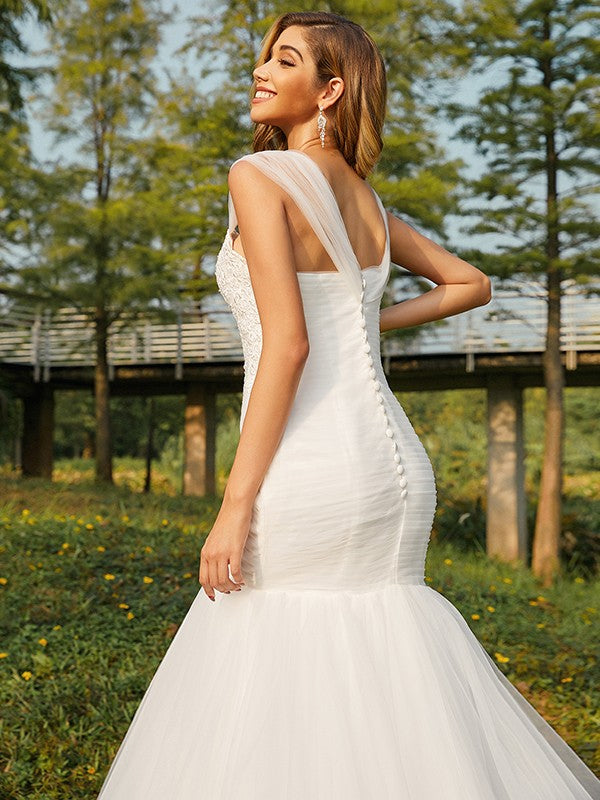 Trumpet/Mermaid Tulle Applique Sweetheart Sleeveless Sweep/Brush Train Wedding Dresses CICIP0006506