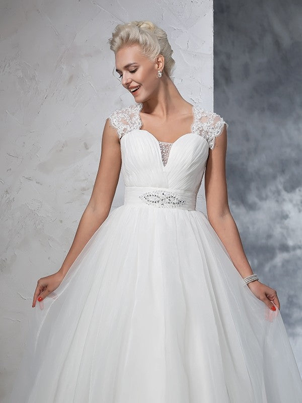 Ball Gown Sweetheart Ruched Sleeveless Long Tulle Wedding Dresses CICIP0006724