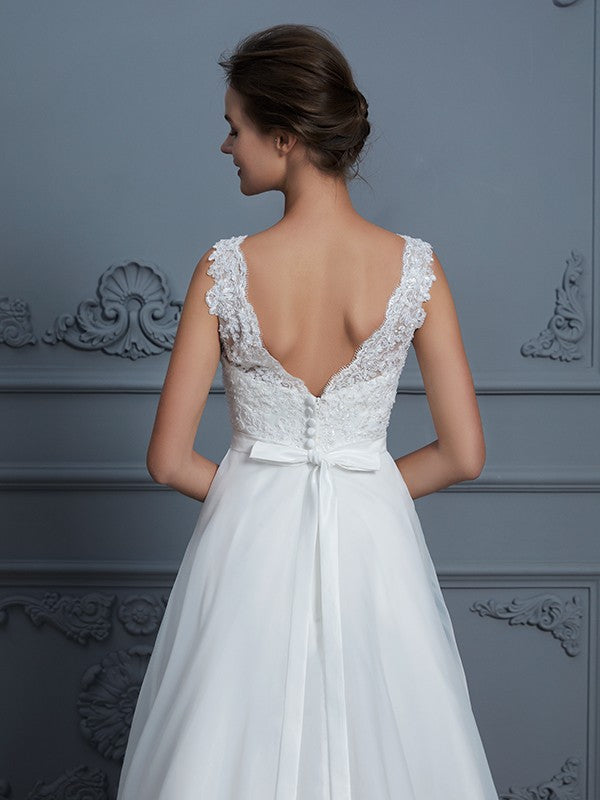 A-Line/Princess V-neck Sleeveless Floor-Length Lace Chiffon Wedding Dresses CICIP0006395