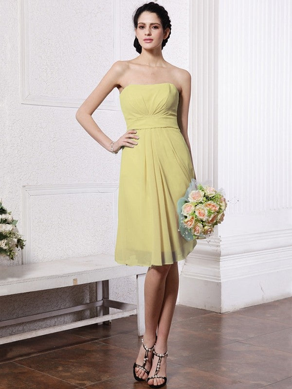 Sheath/Column Strapless Sleeveless Pleats Short Chiffon Bridesmaid Dresses CICIP0005722