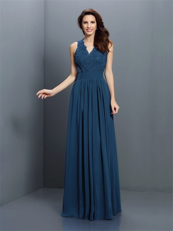 A-Line/Princess V-neck Applique Sleeveless Long Chiffon Bridesmaid Dresses CICIP0005255